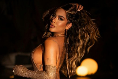 Rafaella Santos reúne famosos em festa de aniversário