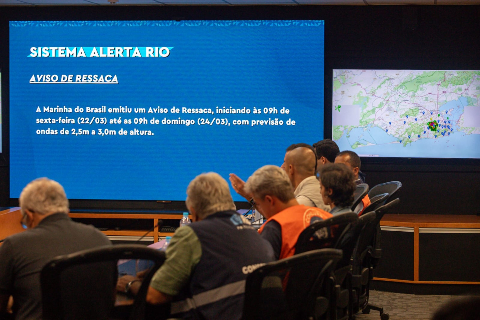 Eduardo Paes realizou coletiva para explicar detalhes da operação de prevenção a chuva no Rio - Renan Areias / Agência O Dia