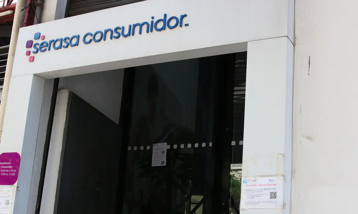 MegaFeir&atilde;o Serasa e Desenrola renegociam d&iacute;vidas em todo o pa&iacute;s