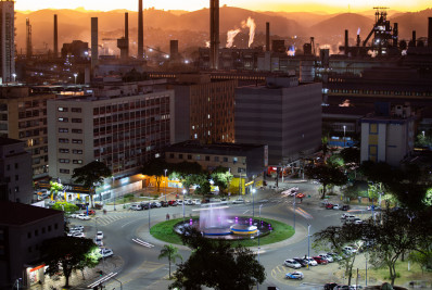 Volta Redonda e CSN fecham parceria para contratar 300 mulheres na Siderurgia