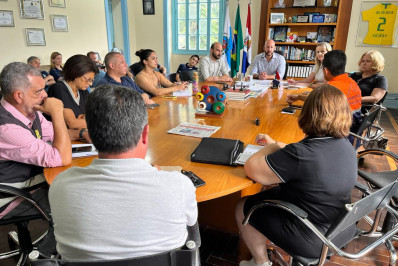 Prefeito de Teresópolis cria gabinete de crise preventivo devido ao alerta de chuva intensa