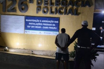 CPRv prende homem por porte ilegal de arma de fogo em São Pedro da Aldeia