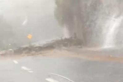 Subida da serra é interditada por conta das chuvas na pista