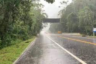 Acesso a Teresópolis pela BR- 116 está fechado