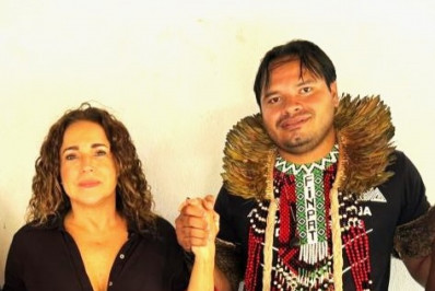 Daniela Mercury dá as mãos à causa indígena