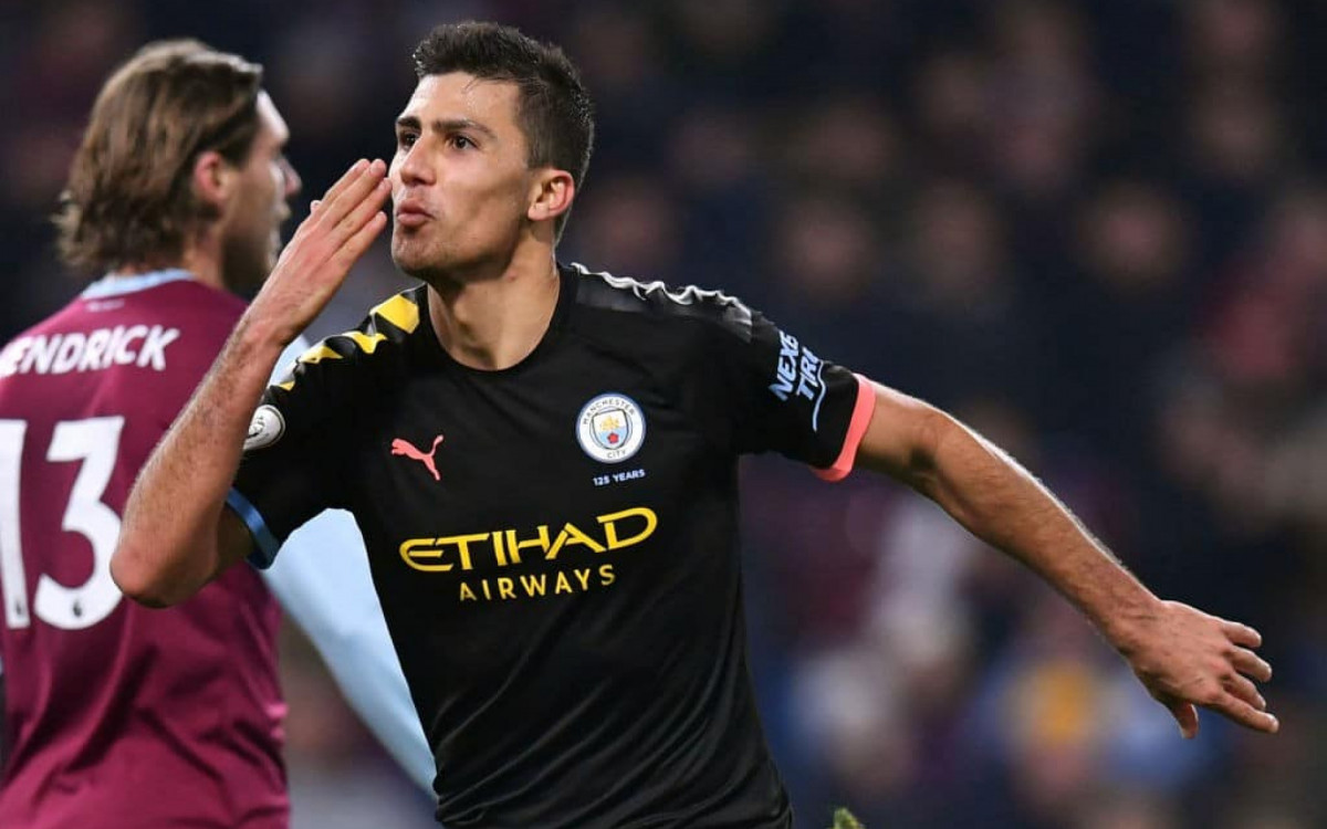 Rodri em jogo do Manchester City