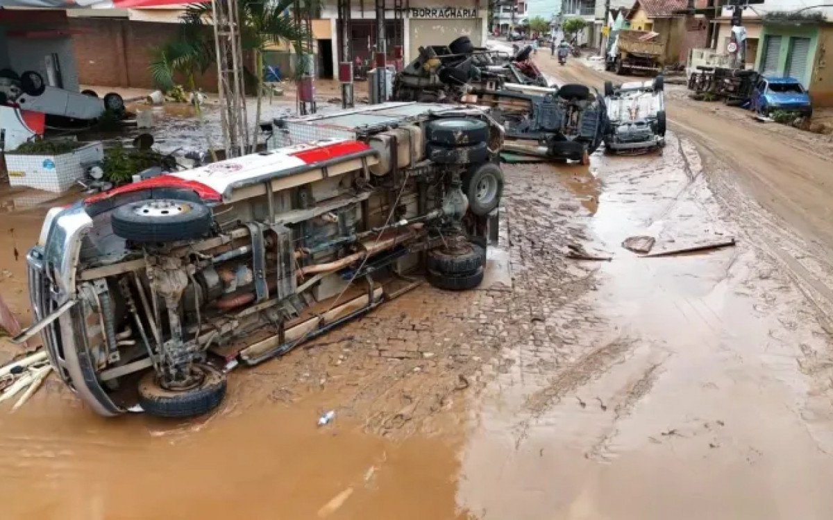 Chuva deixa estragos e mortes no Espírito Santo - Divulgação: Governo ES