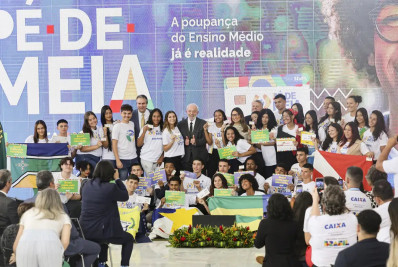 Pé-de-Meia alcançará quase 4 milhões de estudantes até setembro