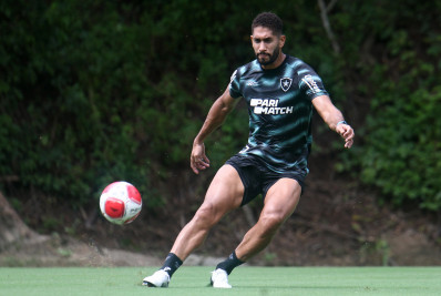 Pablo avança em recuperação e se aproxima de estreia pelo Botafogo