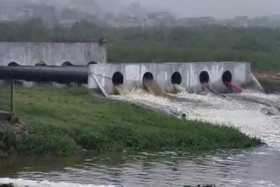 Secretaria amplia sistema de bombas do Pôlder do Outeiro, na Baixada