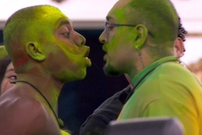 'BBB 24': Davi e MC Bin Laden discutem, trocam xingamentos e quase partem para briga