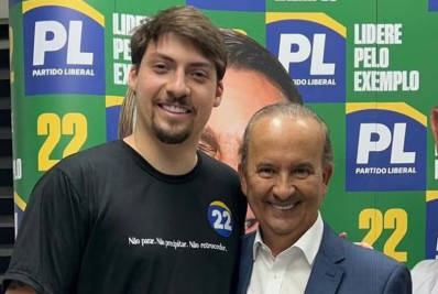Jair Renan Bolsonaro se filia ao PL e lança pré-candidatura a vereador em SC