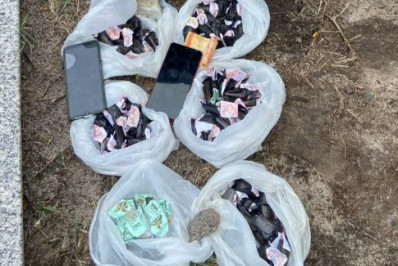 Dupla é presa em flagrante por tráfico de drogas no Manoel Corrêa, em Cabo Frio