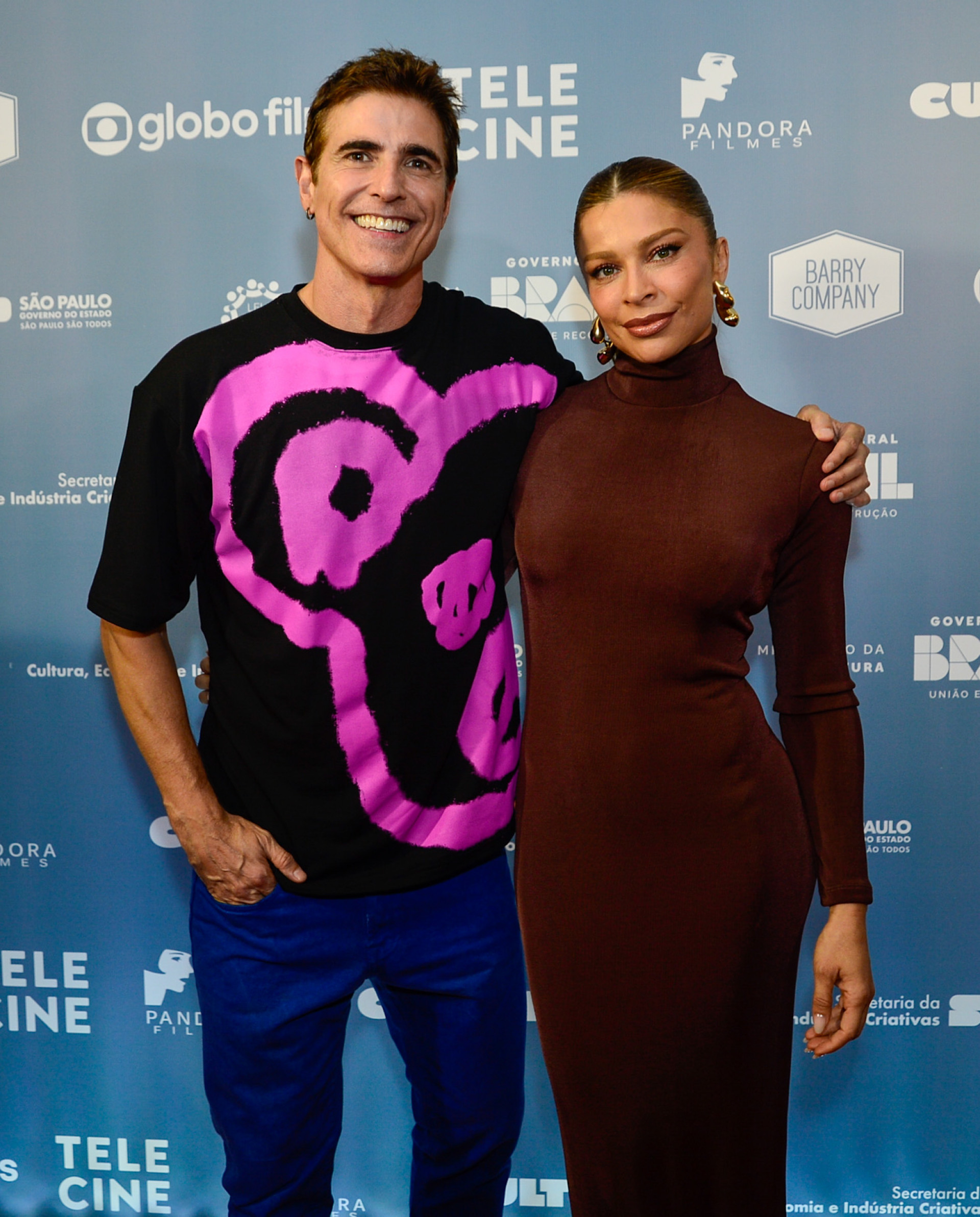 Reynaldo Gianecchini e Grazi Massafera na pré-estreia do filme 'Uma Família Feliz', em São Paulo - Eduardo Martins/ Agnews