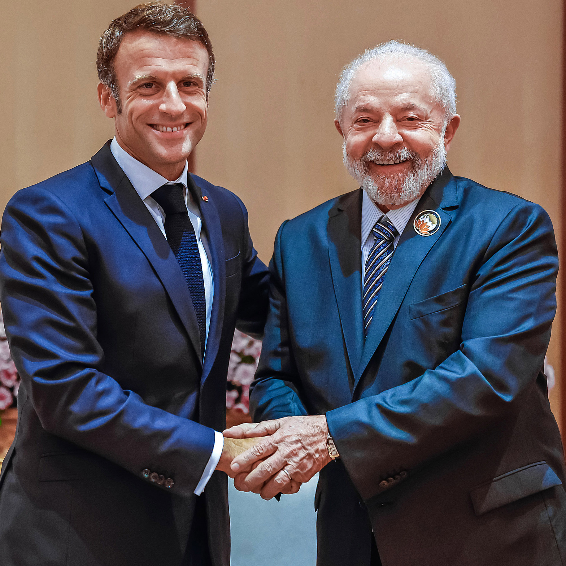 Lula e Macron terão três dias de eventos conjuntos no país