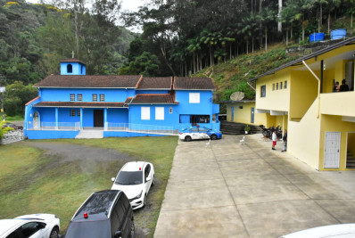 Famílias que estão no Abrigo do Santa Isabel, no Caxambu, recebem assistência em saúde, social e recreação para as crianças