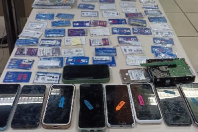 Golpistas que ganhariam chocolate pelo serviço são presos em Bonsucesso