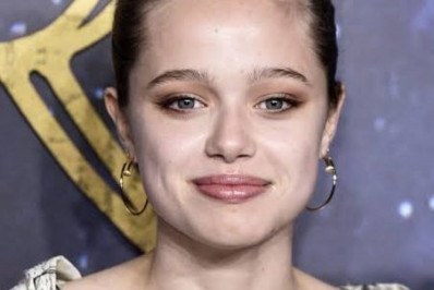 Angelina Jolie lamenta decisão da filha de morar com o pai, Brad Pitt