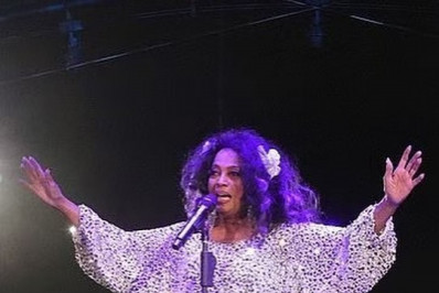Diana Ross, 80 anos! Relembre a trajetória da diva em fotos