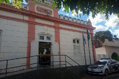 Homem é preso por descumprir medidas protetivas em Carmo