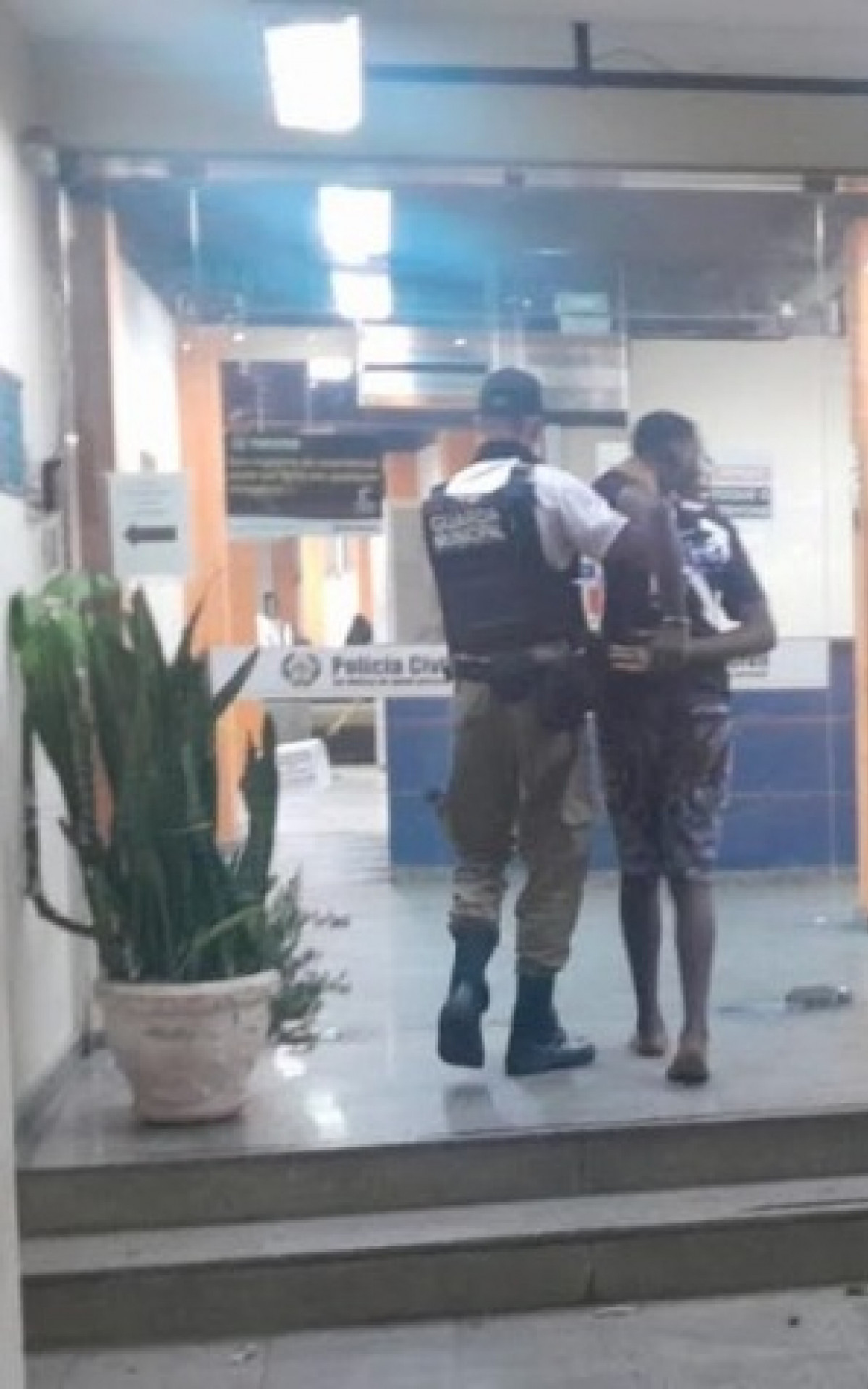 Homem de 21 anos foi preso em flagrante  - Divulgação / Guarda Municipal 