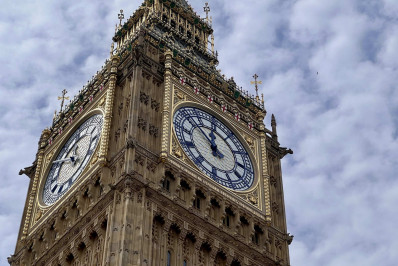 Europa entra em horário de verão neste domingo; veja o que muda nos mercados