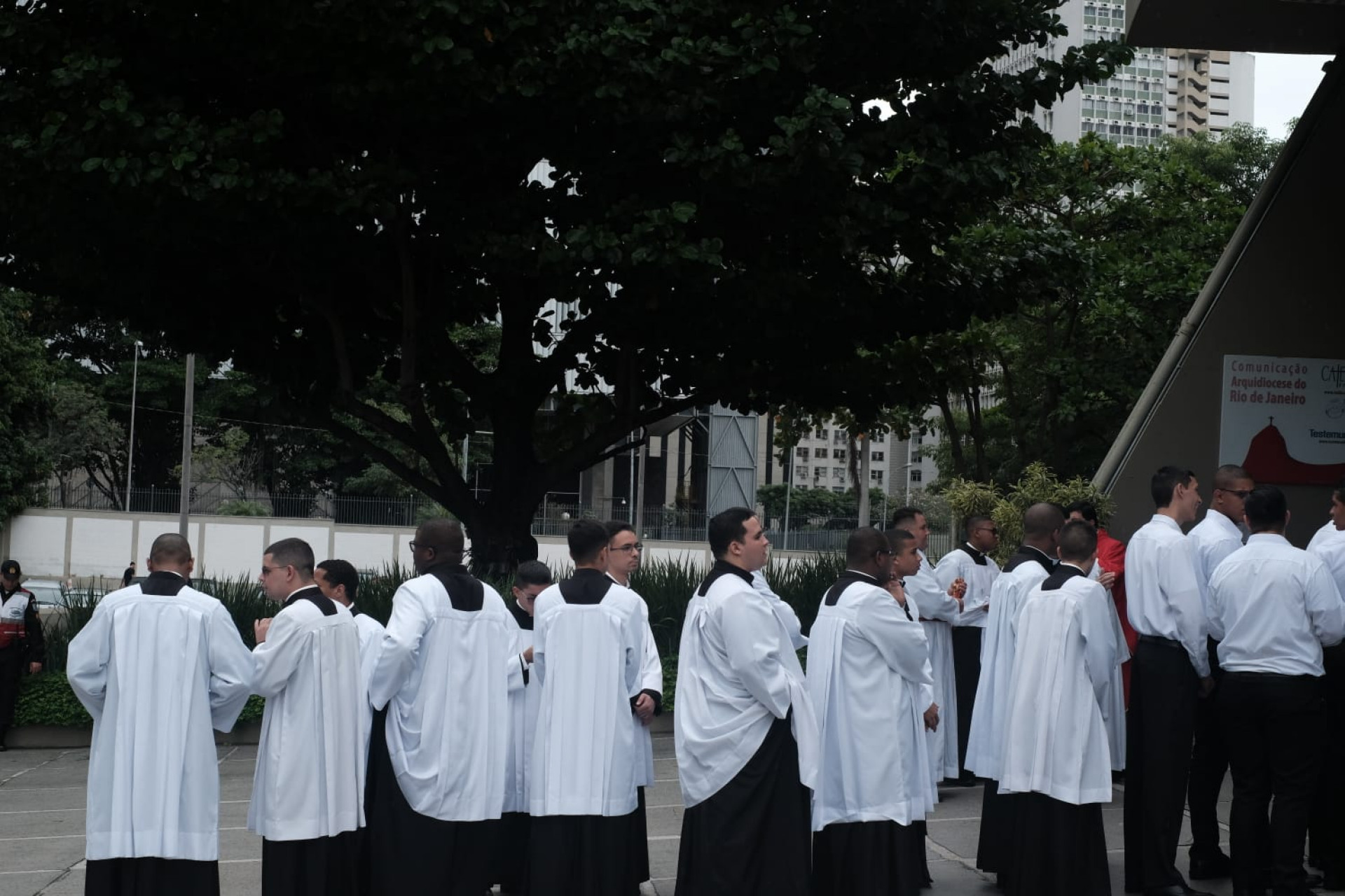 Ação Litúrgica marca comemoração da Sexta-feira Santa na Catedral Metropolitana de São Sebastião do Rio  - Pedro Ivo / Agência O Dia