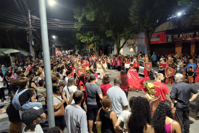 A 52ª edição do espetáculo ‘Via Sacra’ em Itaguaí inova com elenco