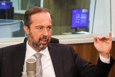 Preços de alimentos, de energia e de combustível são obsessão do presidente Lula, diz ministro