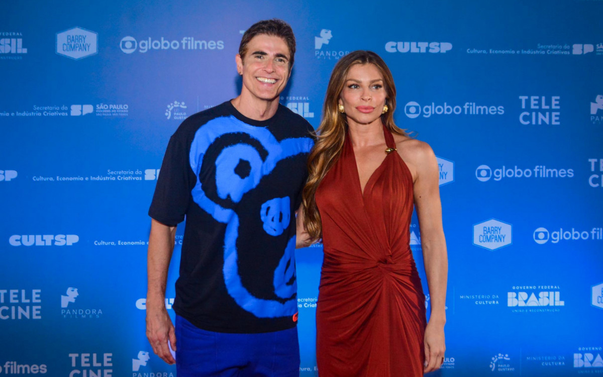 Reynaldo Gianecchini e Grazi Massafera no lançamento do filme Uma Família Feliz - Webert Belicio/ Agnews