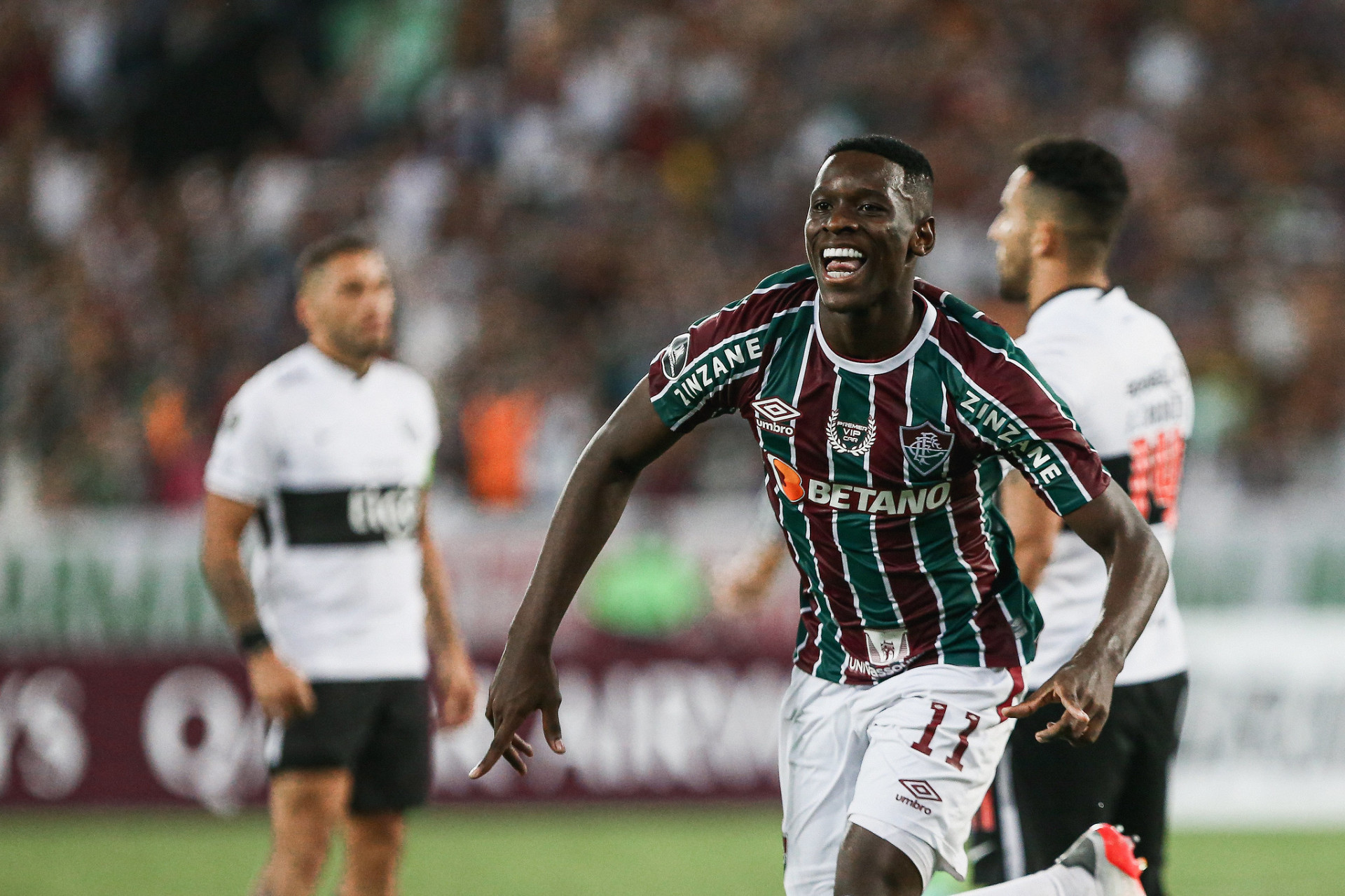 Luiz Henrique comemorando gol do Fluminense na Libertadores 2022 - Lucas Merçon/Fluminense