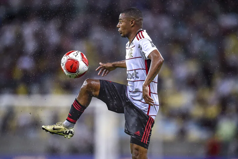 Com mudanças, Flamengo está escalado para a sua estreia na Libertadores. Confira!