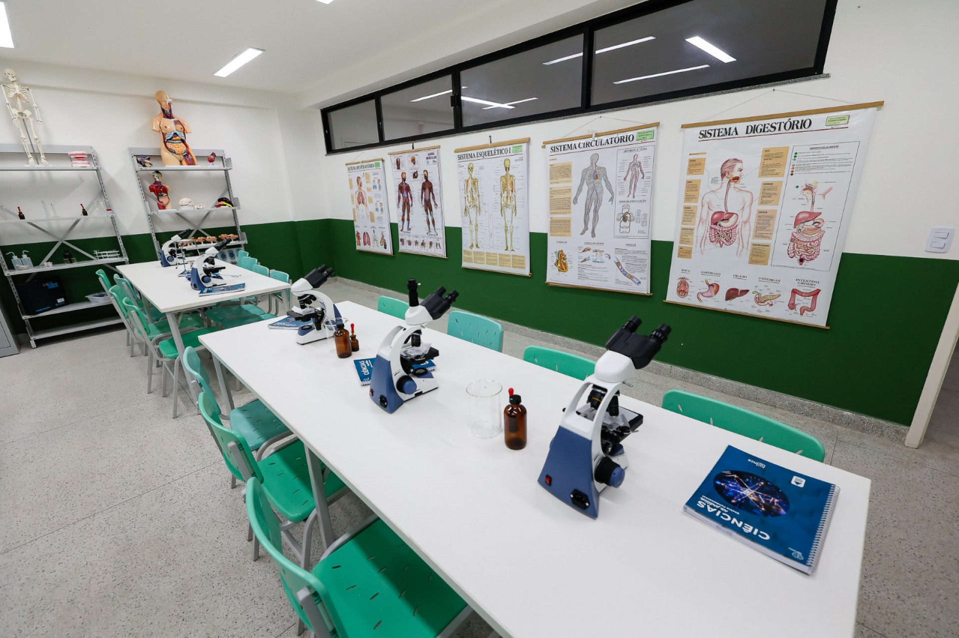 Prefeitura de Saquarema inaugura a maior escola do município com 19 salas de aula - Divulgação/Prefeitura de Saquarema