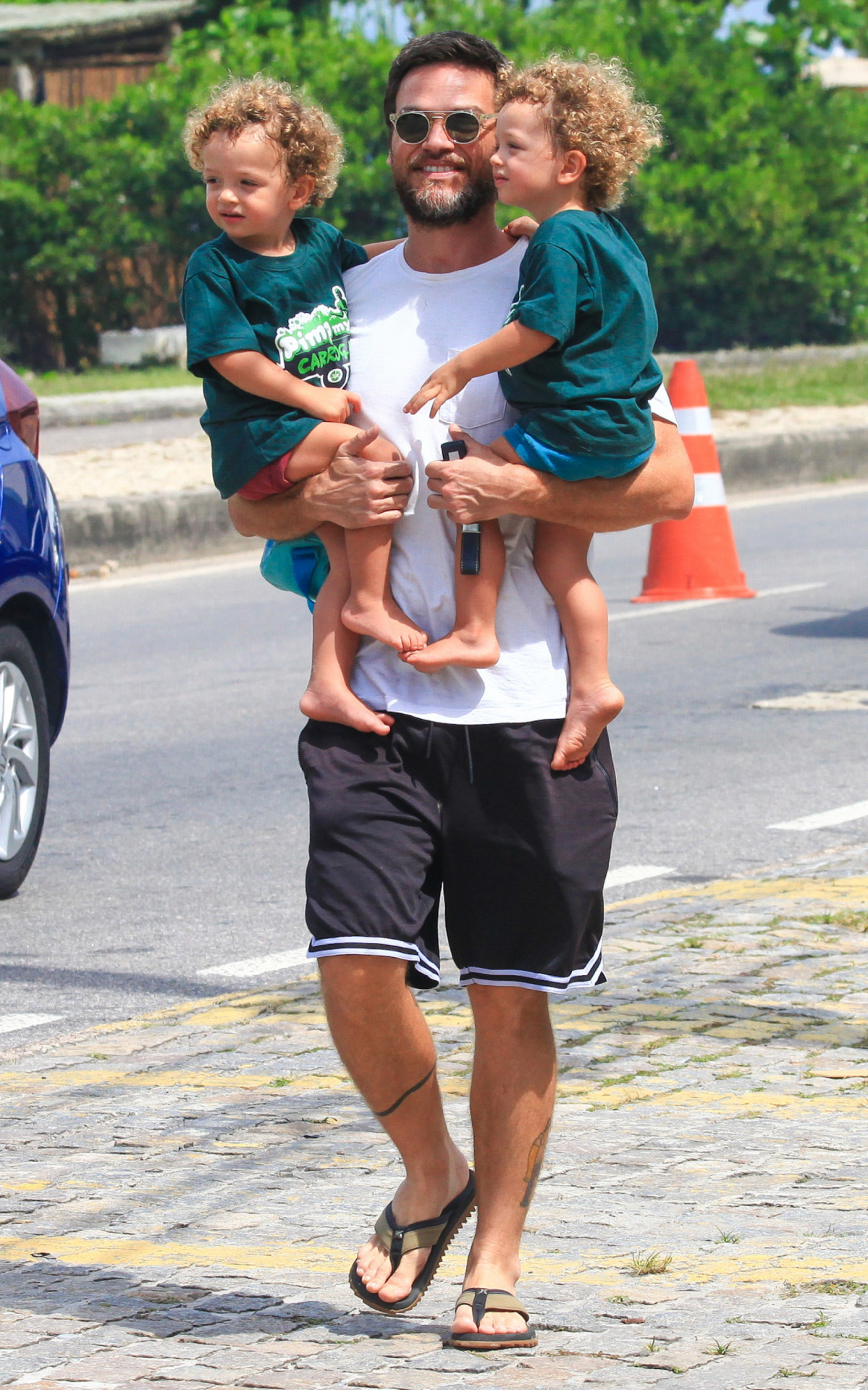 Emílio Dantas com os filhos