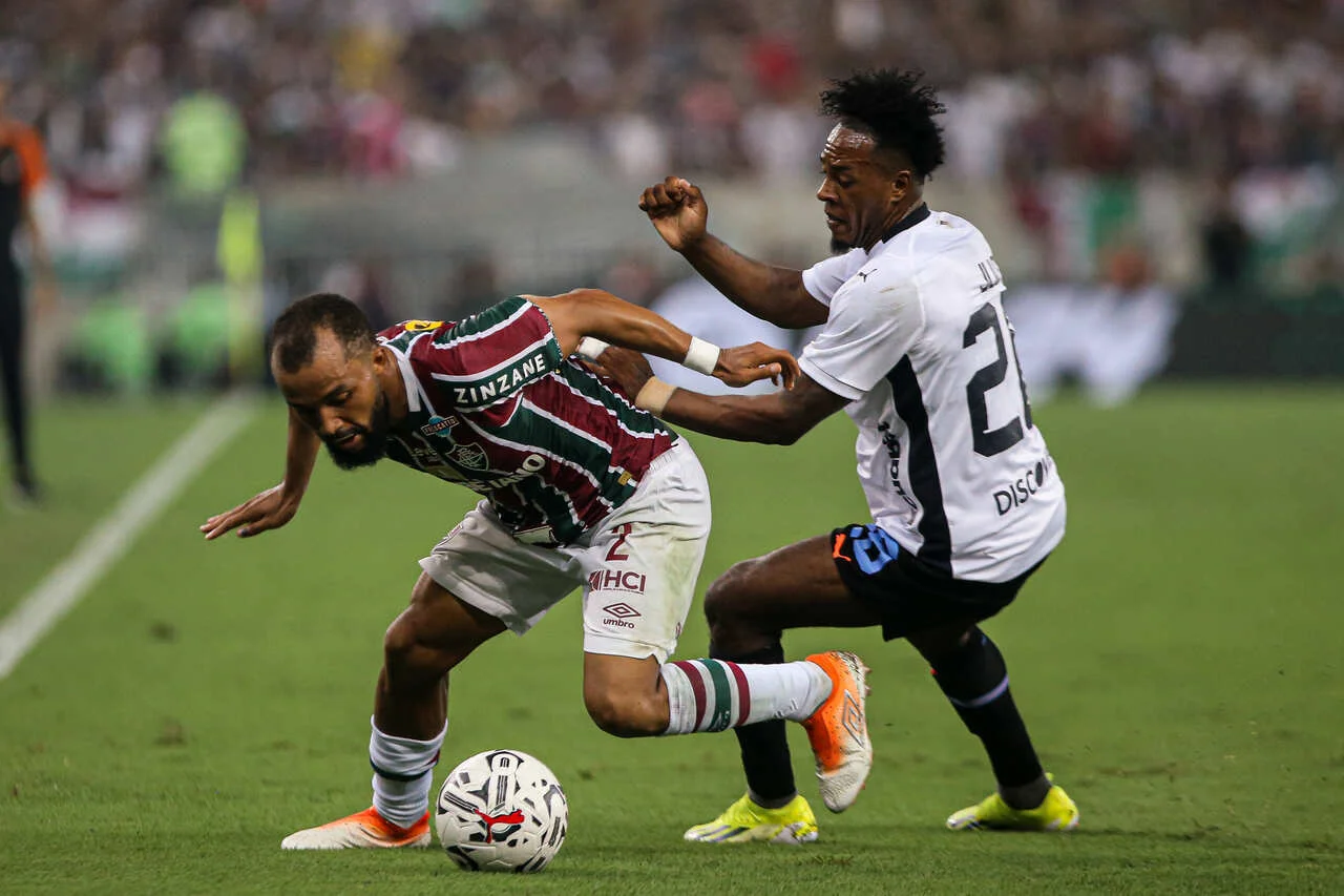 Samuel Xavier valoriza trabalho do Fluminense antes da estreia: &#8216;Bem intenso&#8217;