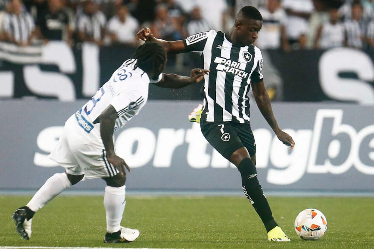 Luiz Henrique lamenta desatenção em derrota do Botafogo: &#8216;Não fomos bem&#8217;