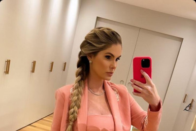 Bárbara Evans surpreende com perda de peso após gravidez de gêmeos