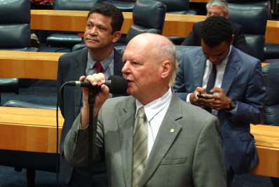 Líder da bancada deixa o PSDB após partido não apoiar Nunes