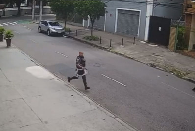 PM vai apurar conduta de agente em assalto que deixou bombeiro baleada