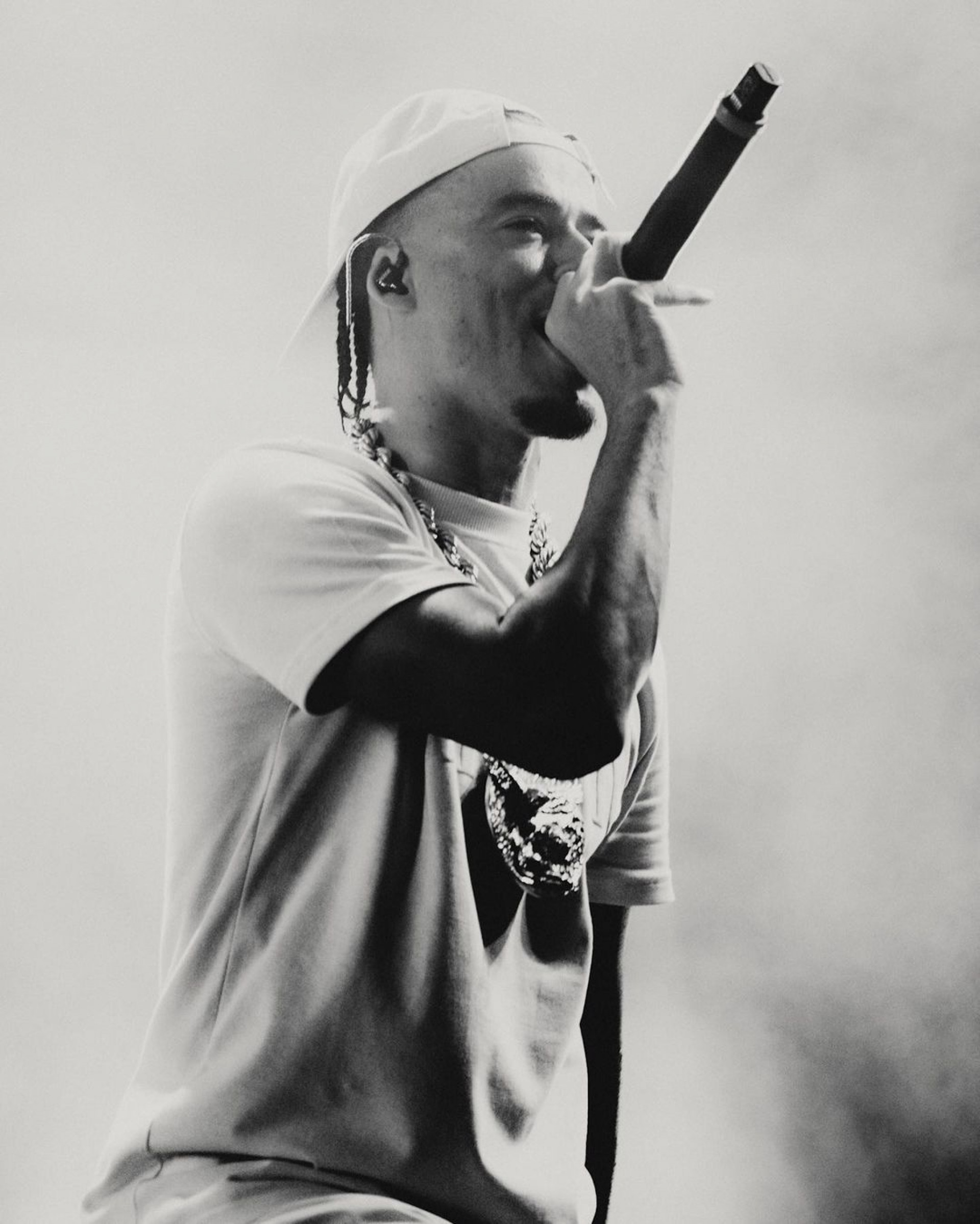 Após quatro anos, L7NNON lança novo álbum - Reprodução