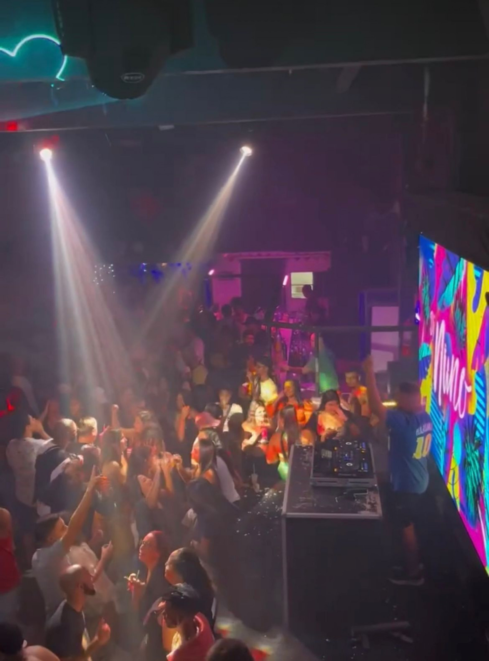 Jovem teria sido vítima de um estupro coletivo na Boate Portal, na Lapa 