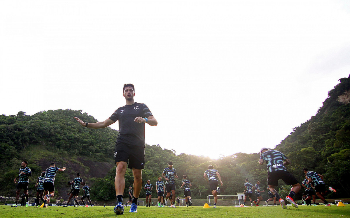 Tiago Lopes é o novo preparador físico do Botafogo