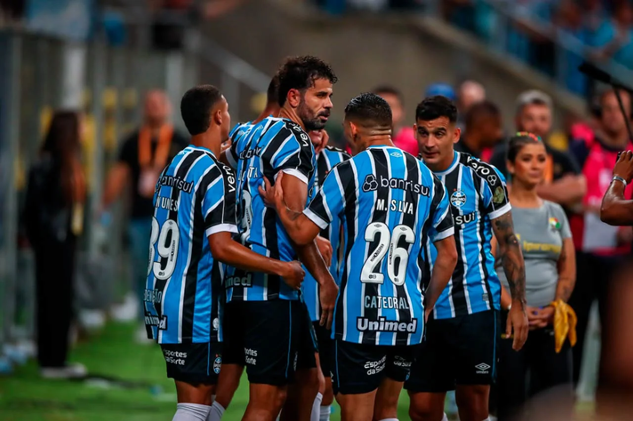 Gr&ecirc;mio x Juventude: onde assistir, escala&ccedil;&otilde;es e arbitragem