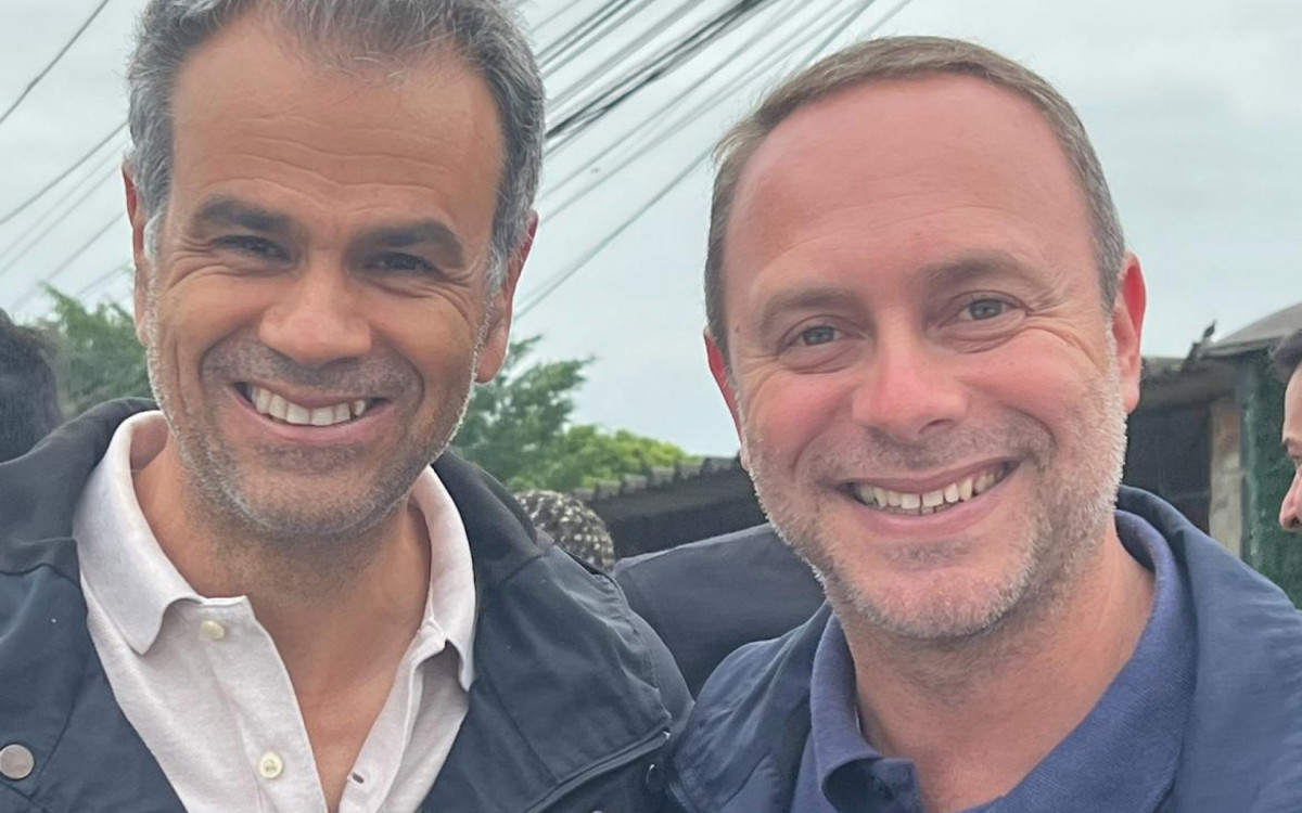 Prefeito Rogério Lisboa e o presidente da Câmara, vereador Dudu Reina celebraram a decisão