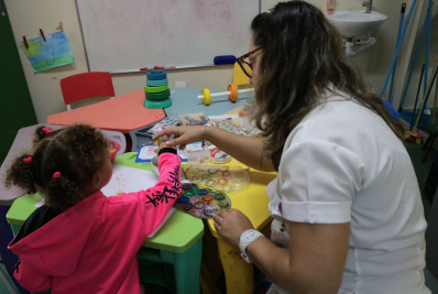 Niterói recebe prêmio por documentário sobre programa de Pedagogia Hospitalar