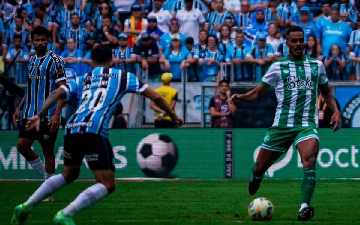 Grêmio vira sobre o Juventude e se sagra heptacampeão gaúcho