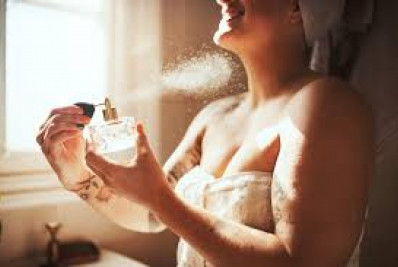 6 dicas para fazer seu perfume durar por mais tempo
