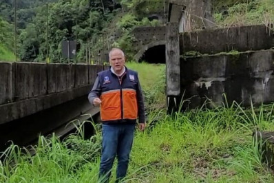 Prefeito de Petrópolis lidera campanha pela retomada das obras da BR-040