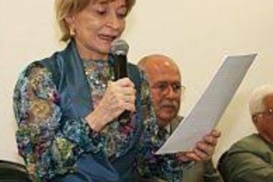 Neide Kalil Gaspar leva adiante pesquisas sobre queda de cabelos em mulheres