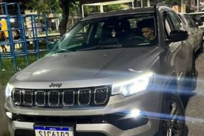 Jogador do Flamengo é assaltado na saída do Maracanã